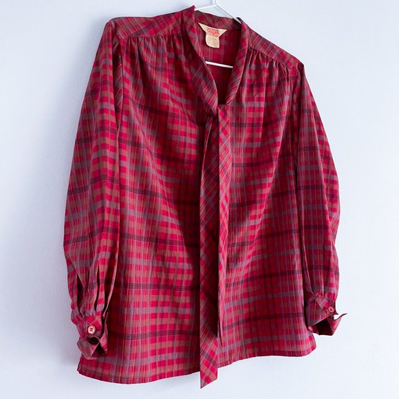 Vintage Mister Leonard  by Len Wasser Silky Red Plaid Button Blouse Faux Tie 10 - Picture 5 of 9